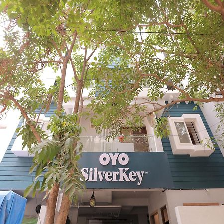 Silverkey Executive Stay Yelahanka Eksteriør billede