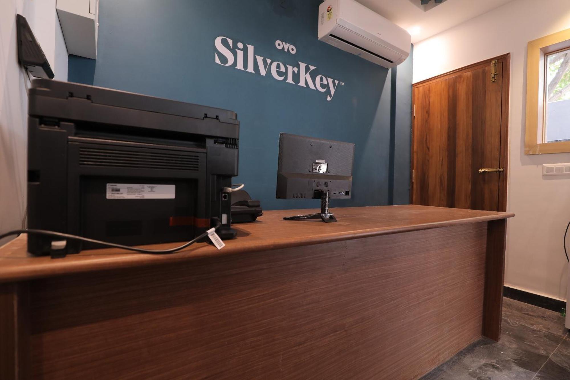 Silverkey Executive Stay Yelahanka Eksteriør billede